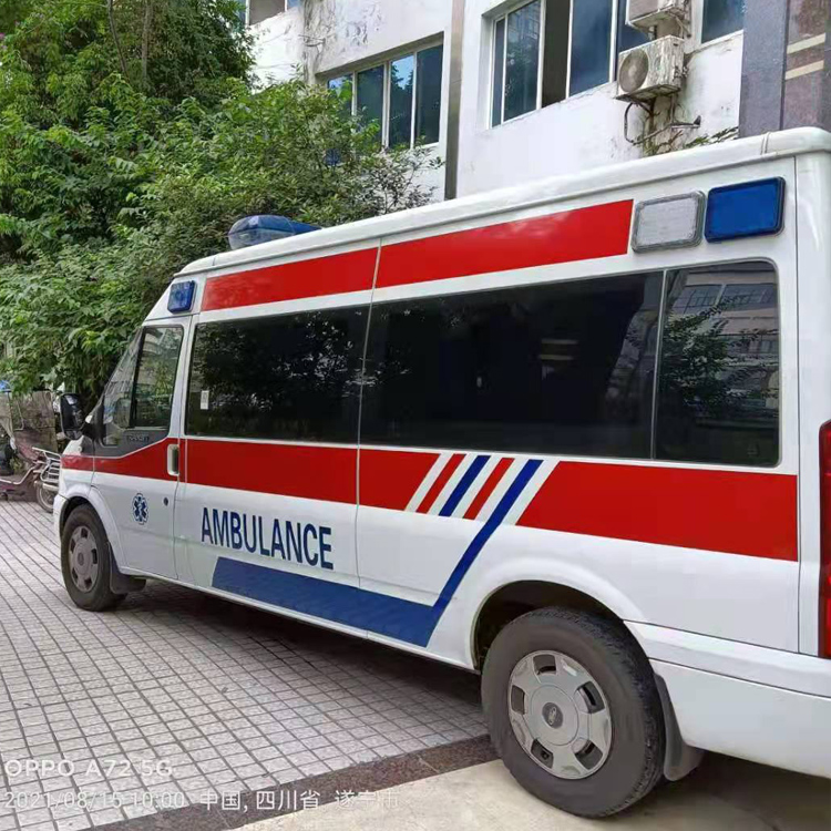 治多重症转院救护车出租